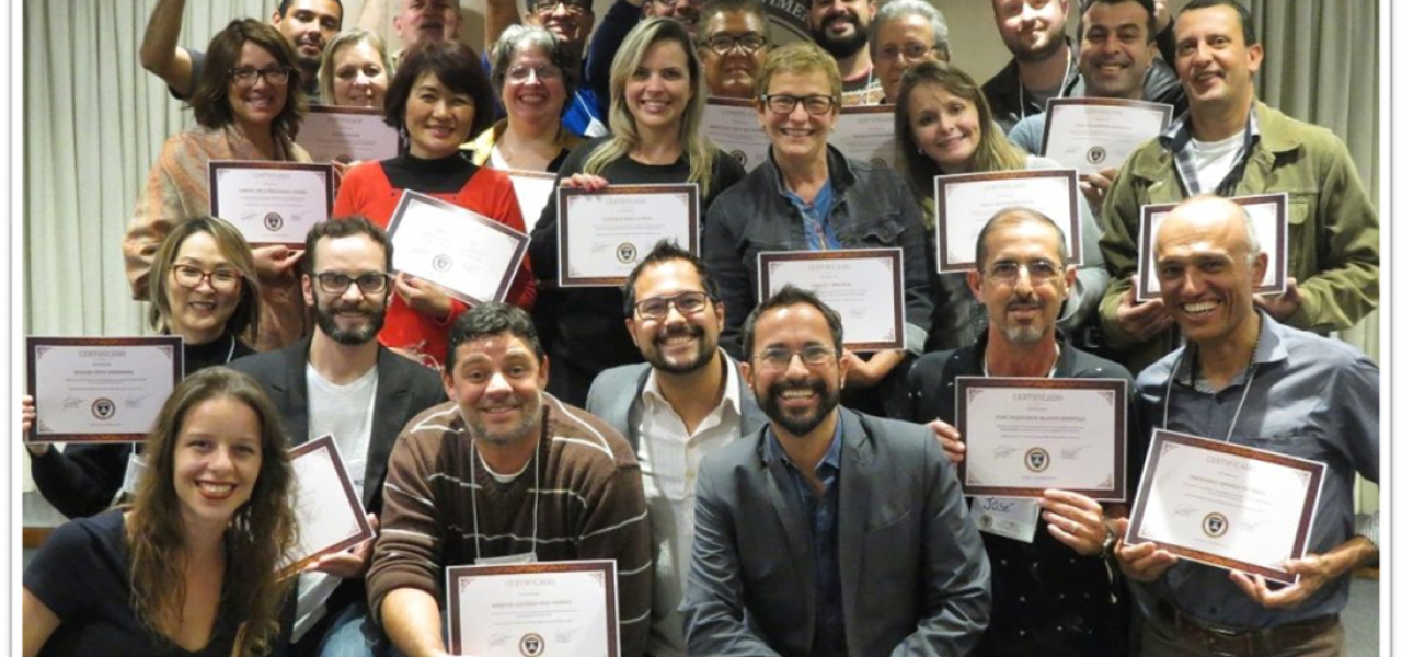 Foto treinamento com certificado 2